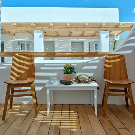 Zefi & Ξενοδοχείο 4*