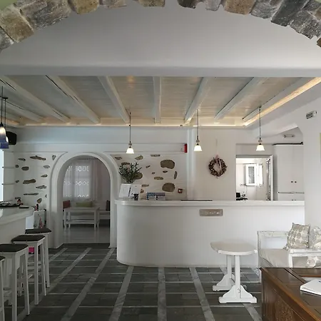 Hotel Zefi & 4*