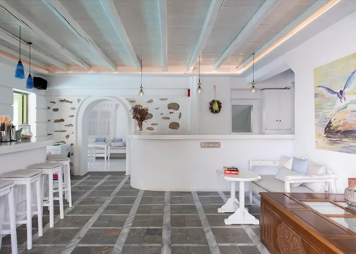 Ξενοδοχείο Zefi & 4*