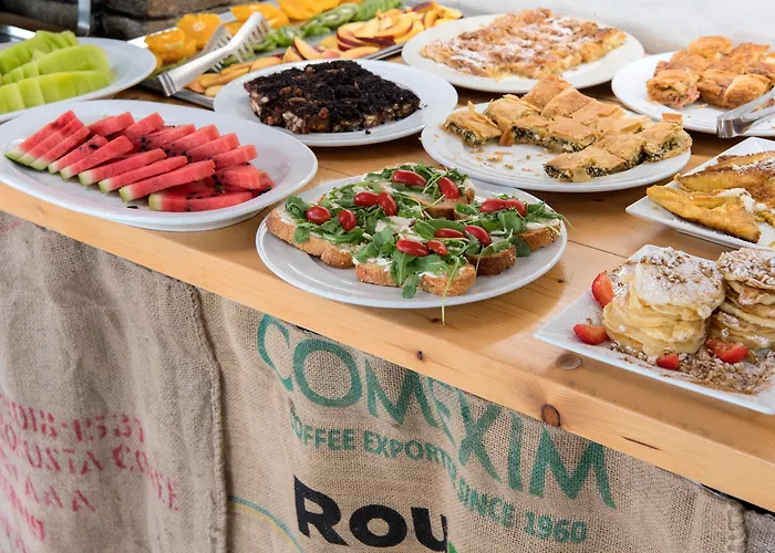 Zefi & Ξενοδοχείο Νάουσα