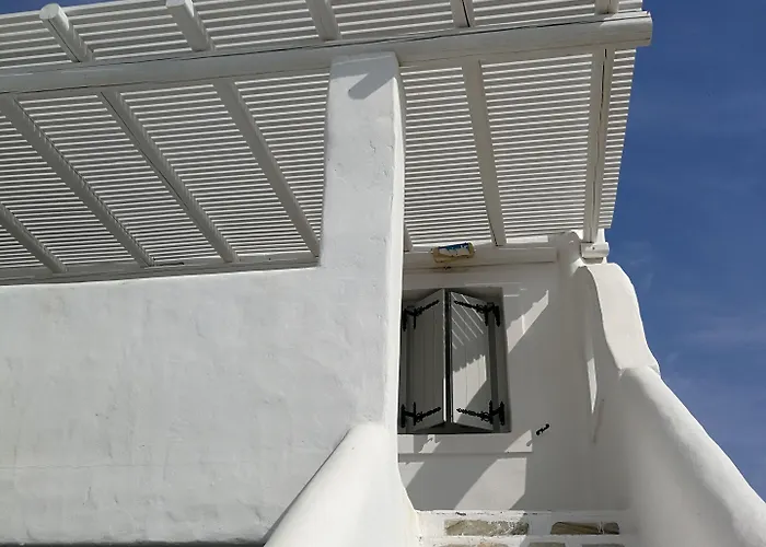 Zefi & Ξενοδοχείο