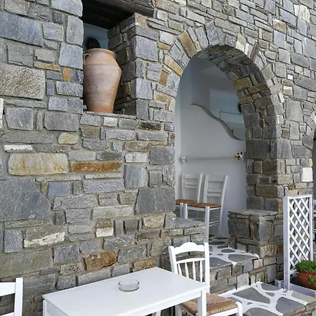 Hotel Zefi & Náoussa